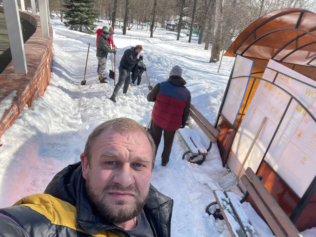 Помощь Хоспису уборка снега! - Бодибилдинг форум AnabolicShops